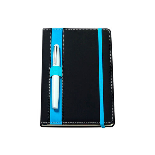 LIBRETA PASTA RIGIDA FABRICADA EN POLIURETANO CON RESORTE Y PORTA PLUMA CON 80 HOJAS COLOR AZUL Miniatura